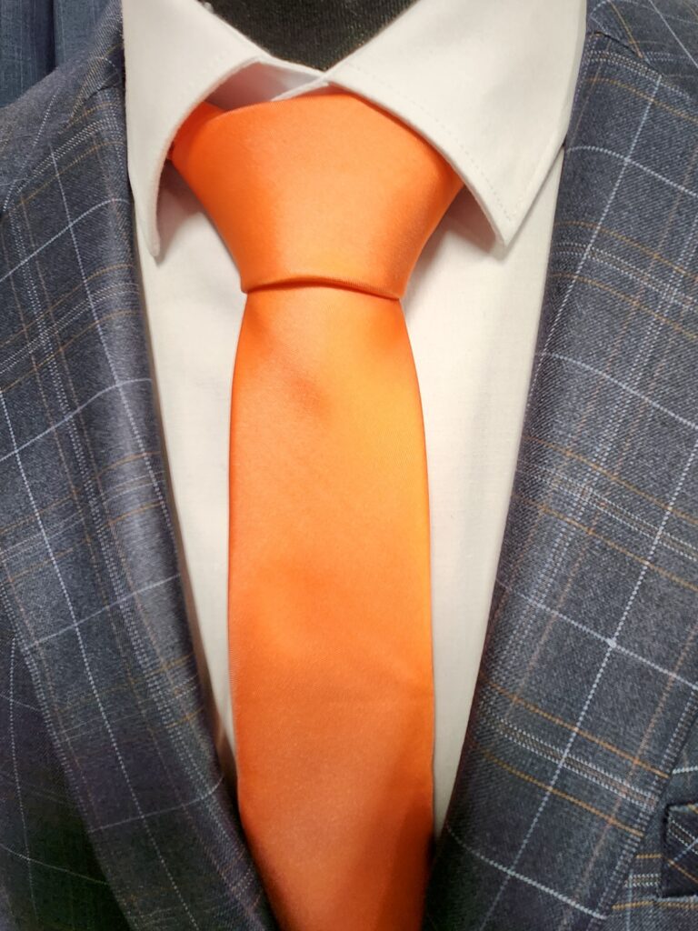 Krawat pomarańczowy neonowy